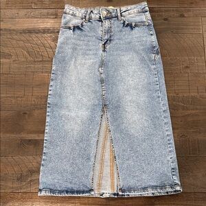 LoveGen Blue Jean Denim Long Skirt Medium Wash Front Split NWOT 5/28